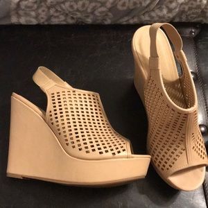 Tan wedges